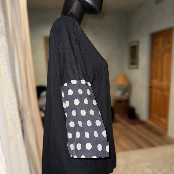 JASON, Comfy Black Tunic with Polka Dot Sleeves – Size L - Picture 11 of 15